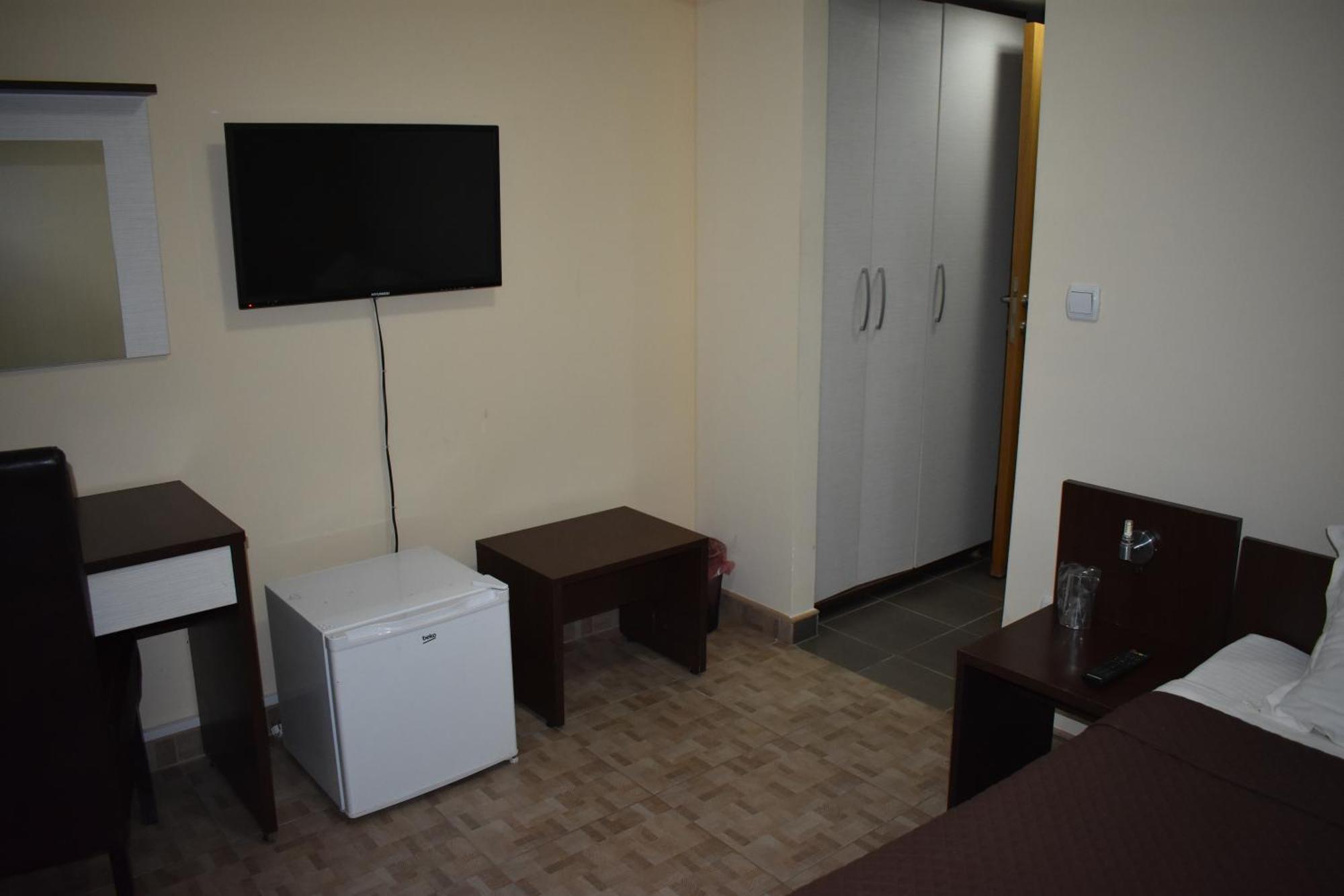 Garni Hotel Lion Jagodina Eksteriør bilde
