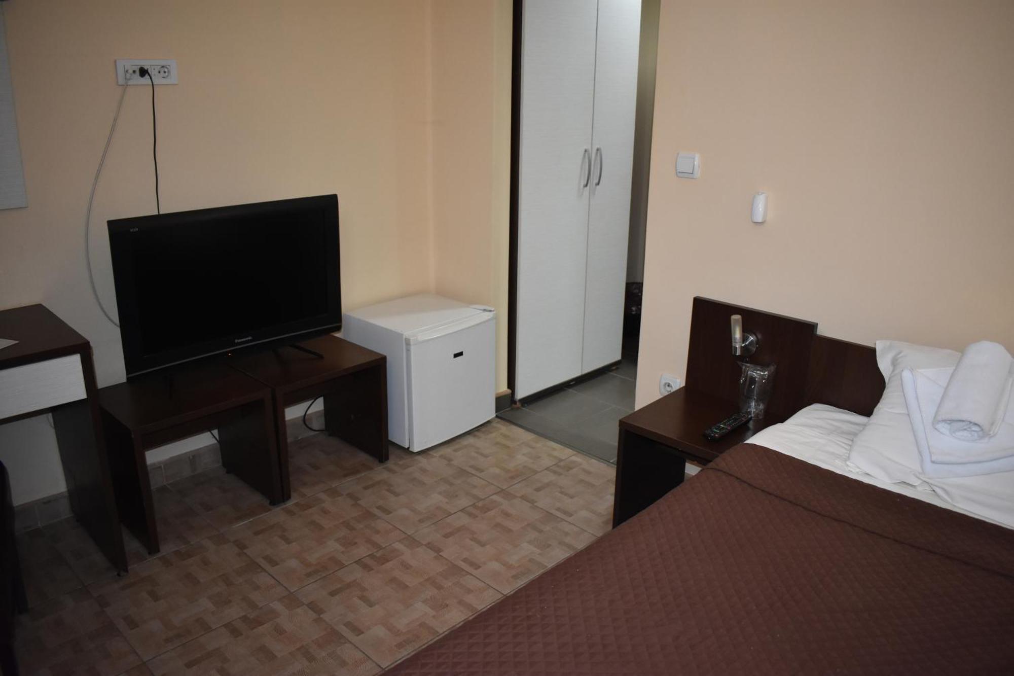 Garni Hotel Lion Jagodina Eksteriør bilde