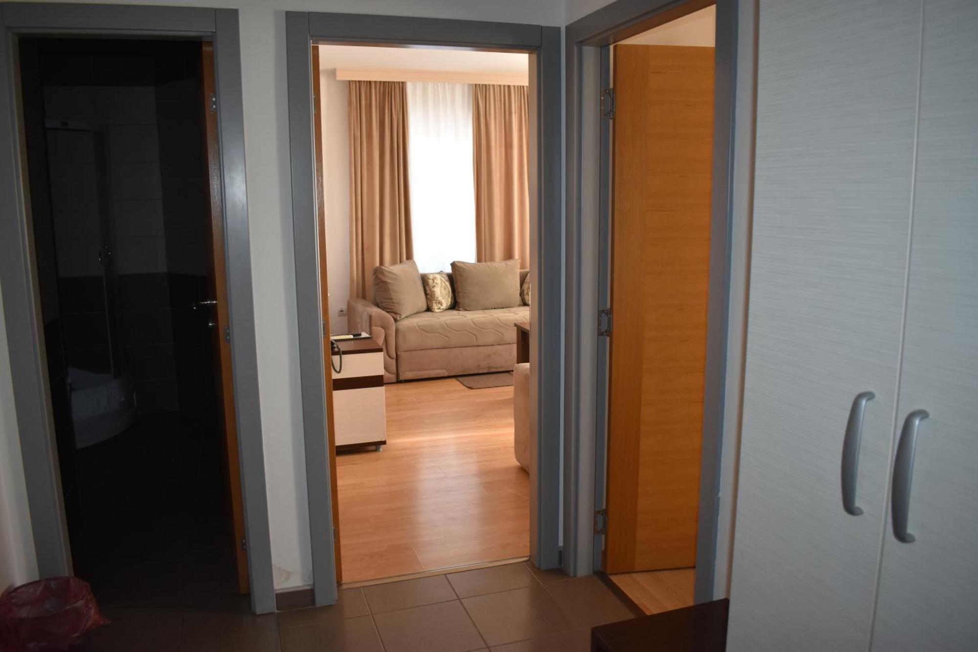 Garni Hotel Lion Jagodina Eksteriør bilde