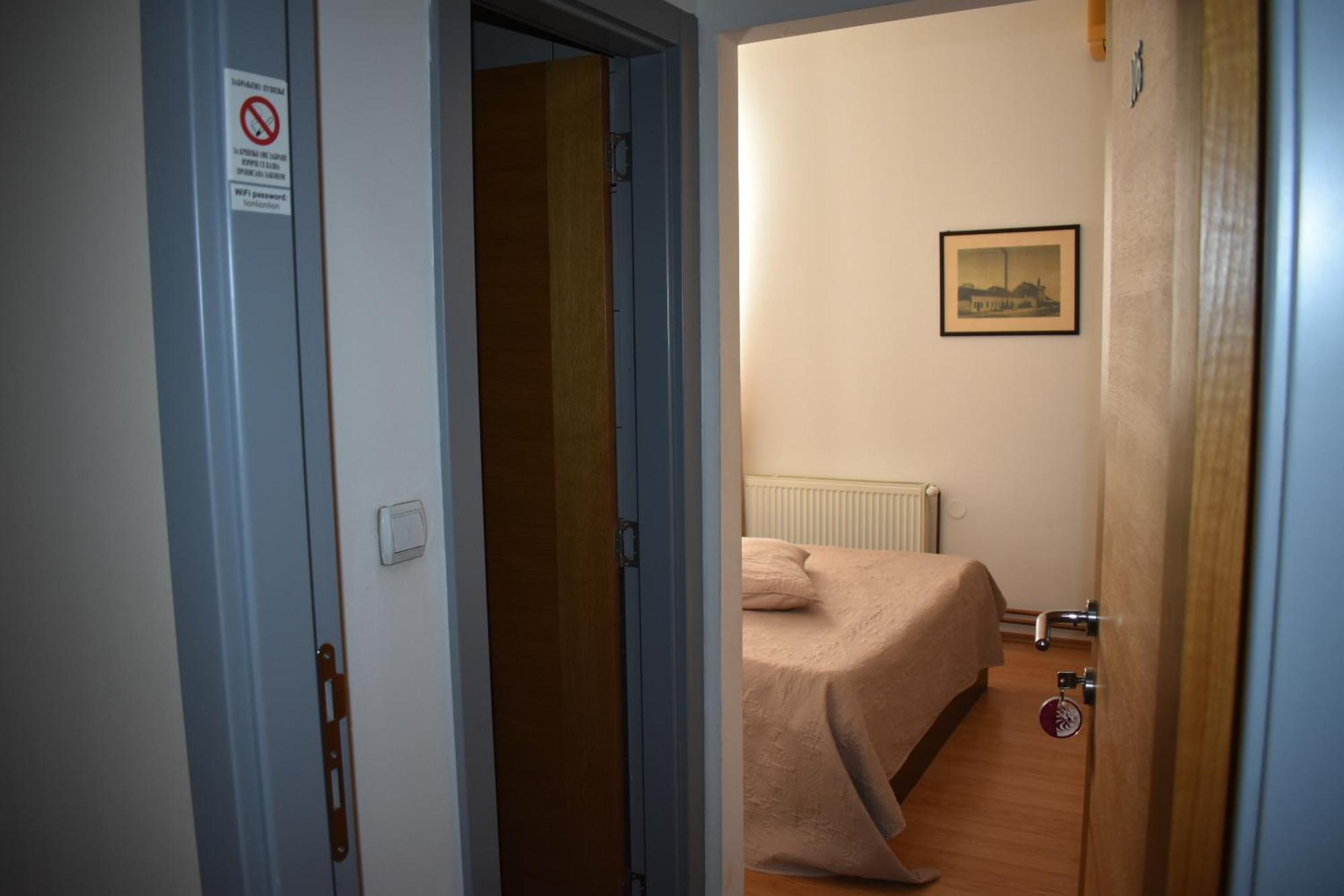 Garni Hotel Lion Jagodina Eksteriør bilde